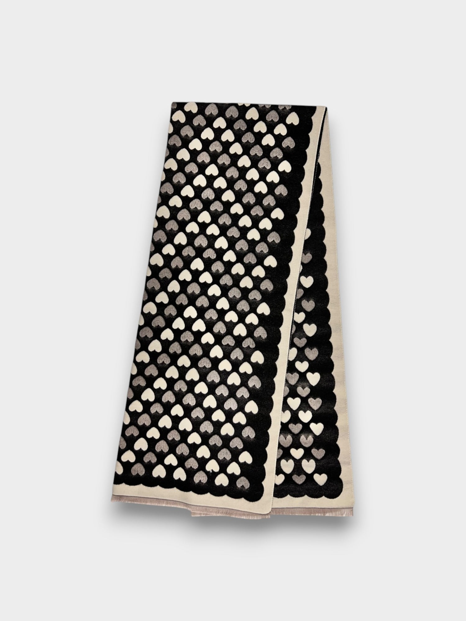 Hearts pattern print on scarf - Black