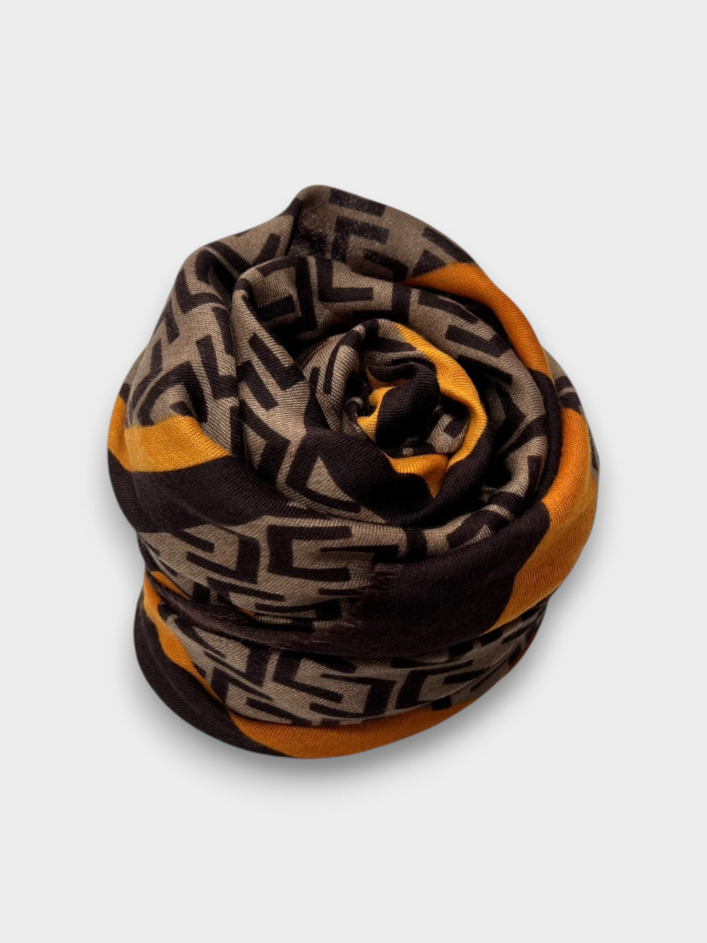 Geometrical printed scarf